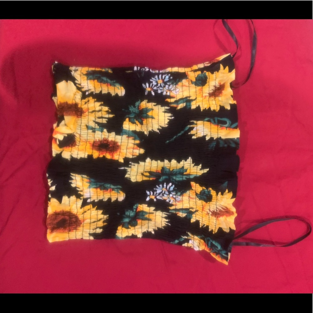 Crop top sunflowers